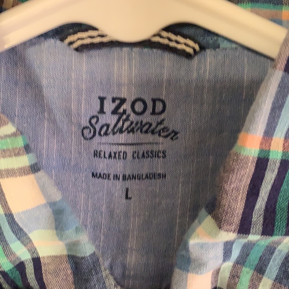IZod button down - Picture 2 of 2